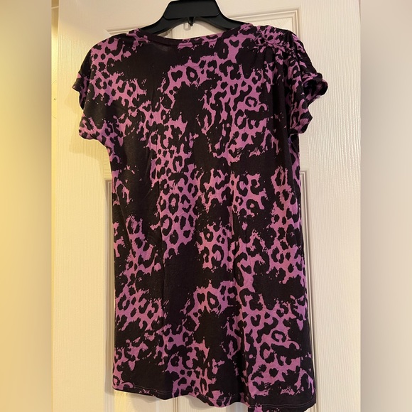 Nordstrom Seventy Two Changes Leopard Print Distressed Top Size M - Picture 2 of 4